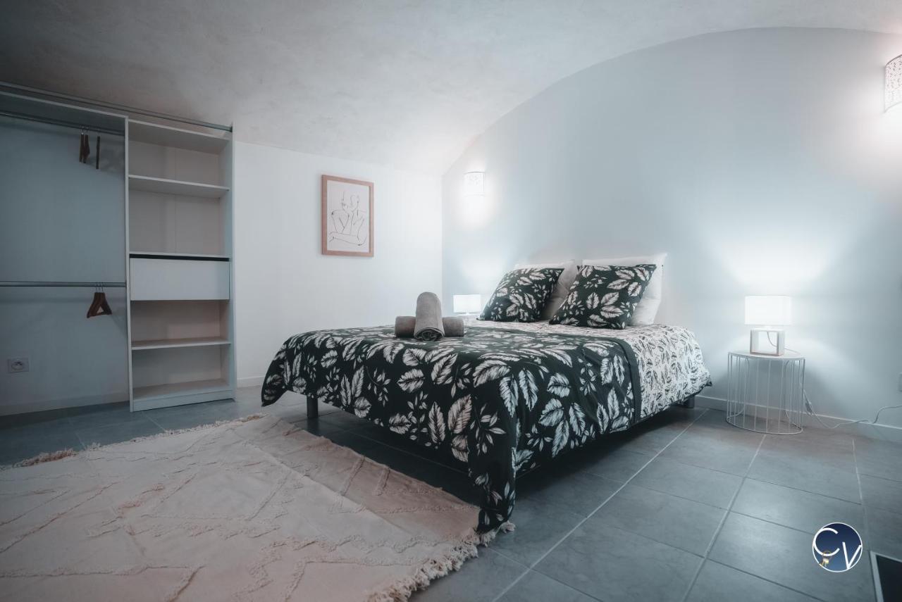 Appartement Neuf Et Moderne Dans Le Centre Ville バニョル・シュル・セズ エクステリア 写真