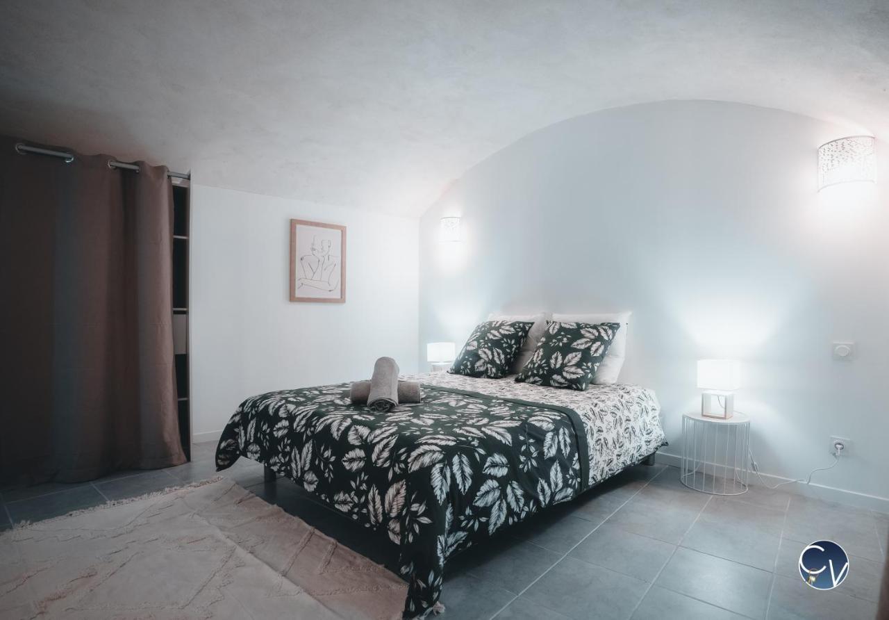 Appartement Neuf Et Moderne Dans Le Centre Ville バニョル・シュル・セズ エクステリア 写真
